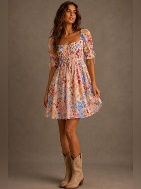 En saison Constantine smocked puff sleeve mini dress